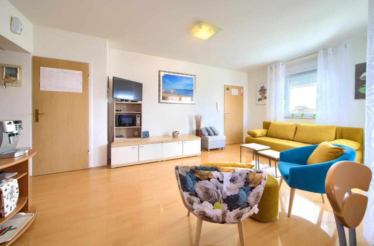 Apartman Noel Крк Экстерьер фото