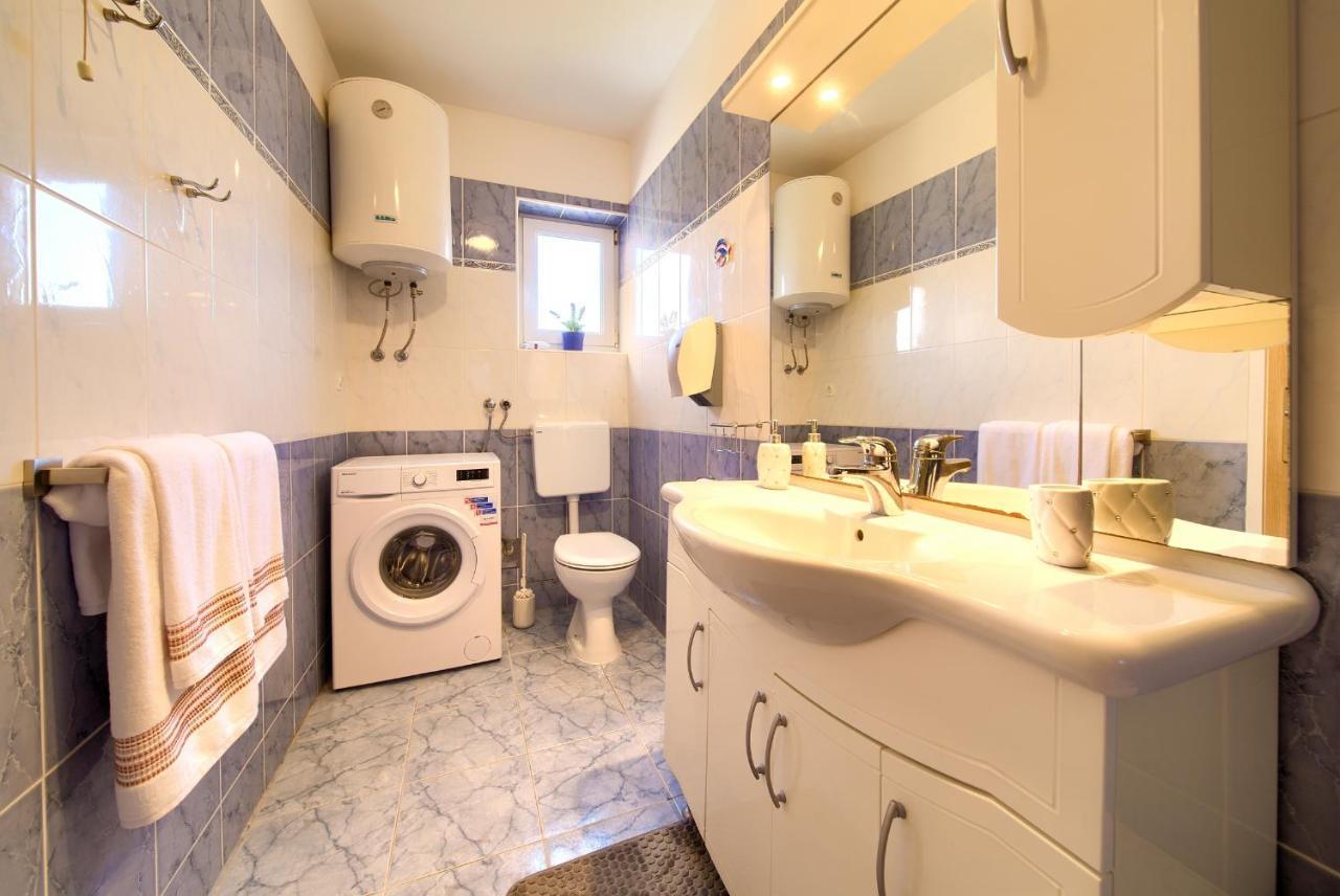 Apartman Noel Крк Экстерьер фото