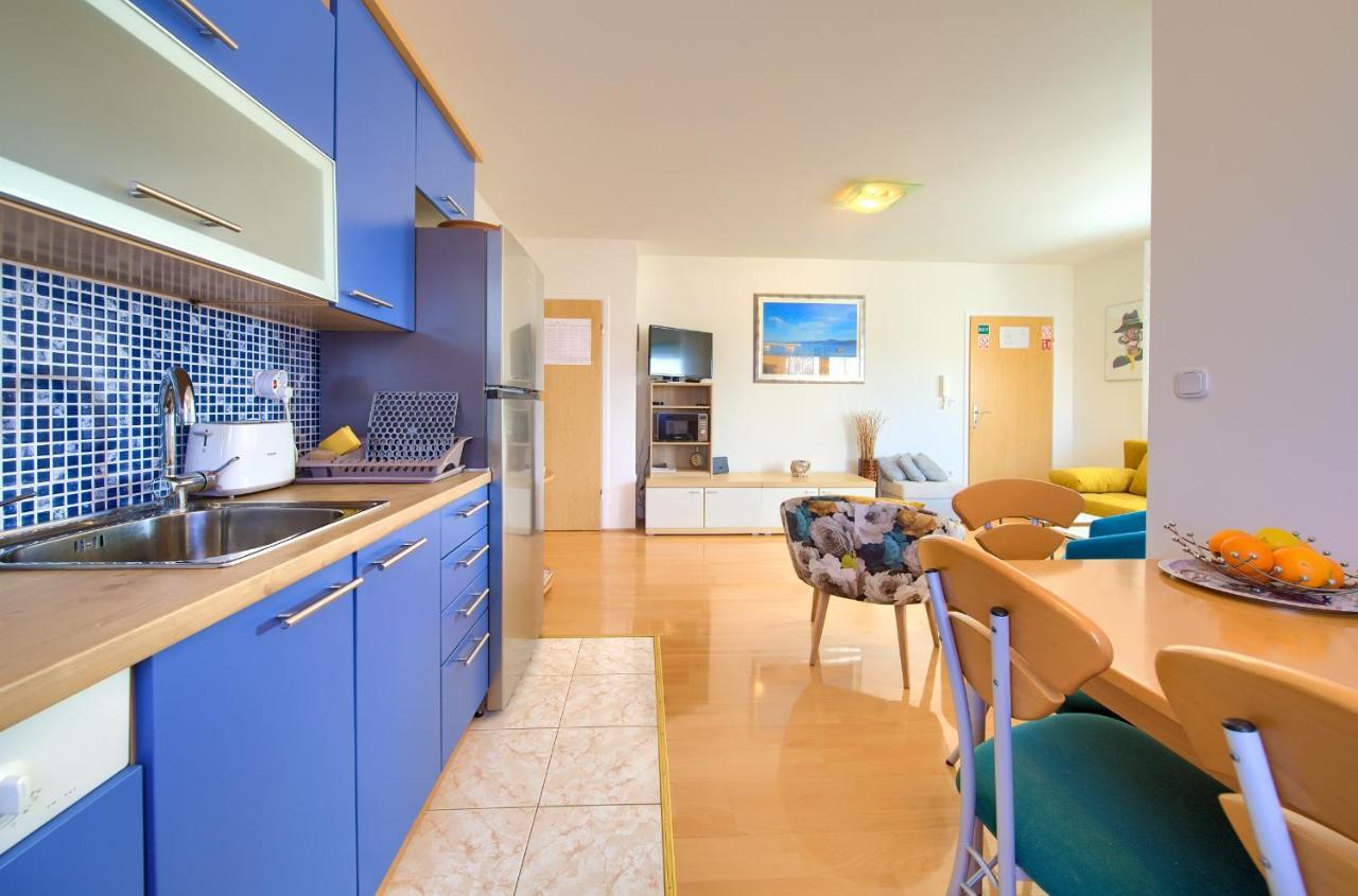 Apartman Noel Крк Экстерьер фото
