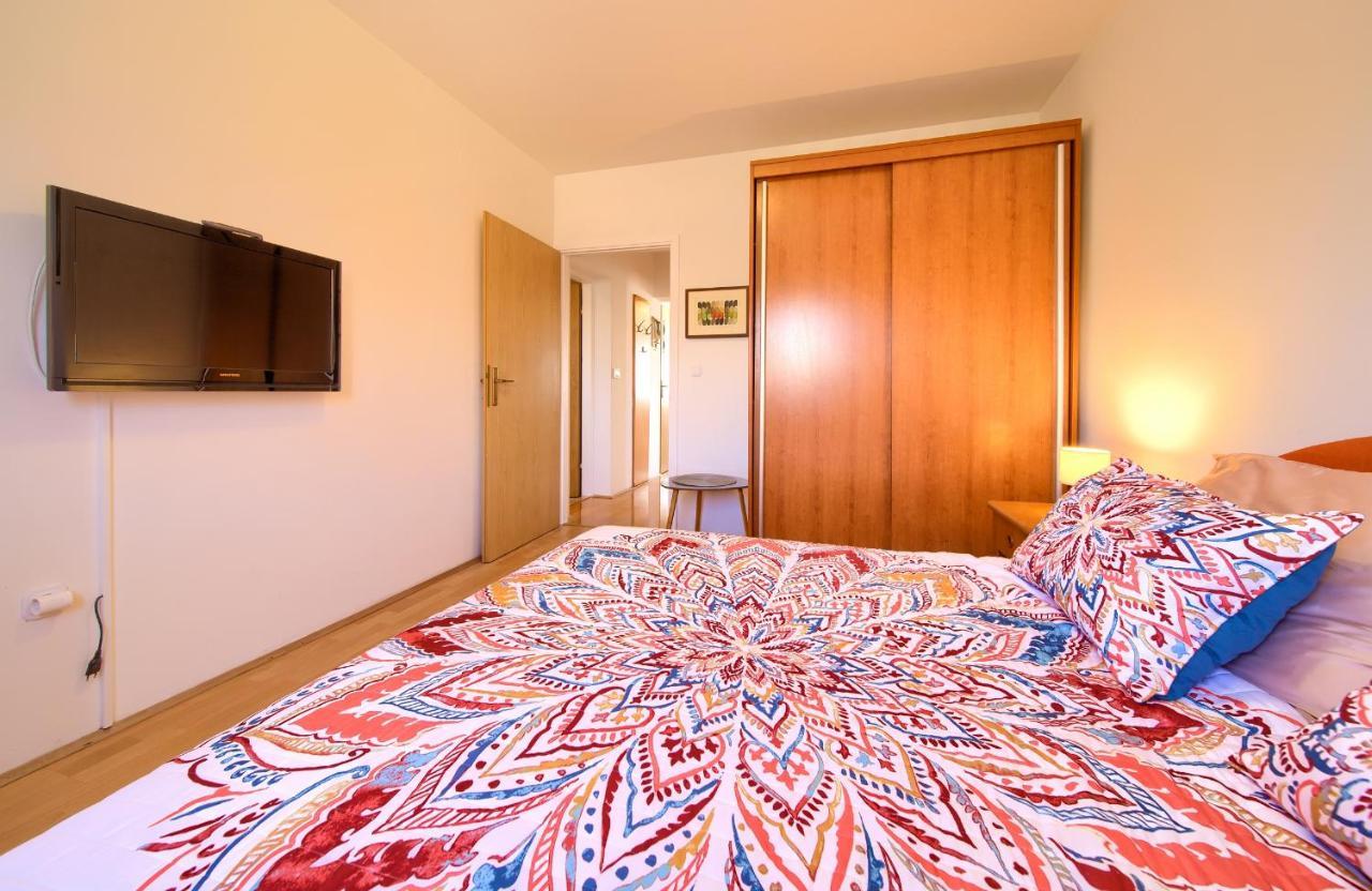 Apartman Noel Крк Экстерьер фото